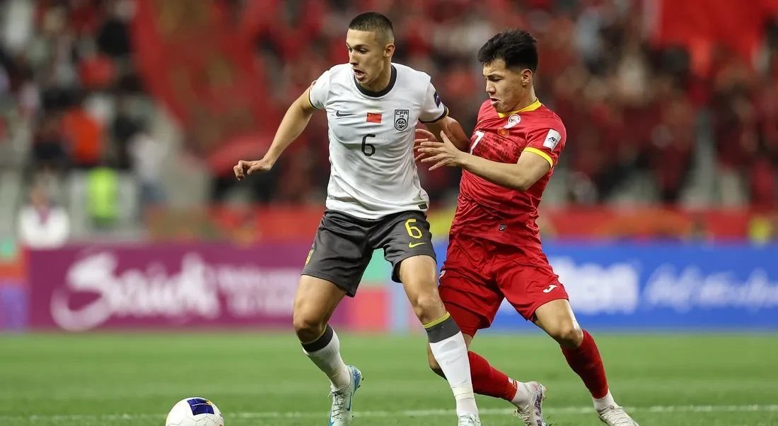 乐鱼体育平台官网-包含中国球员海外表现优异，球队寻求国际合作新路径的词条