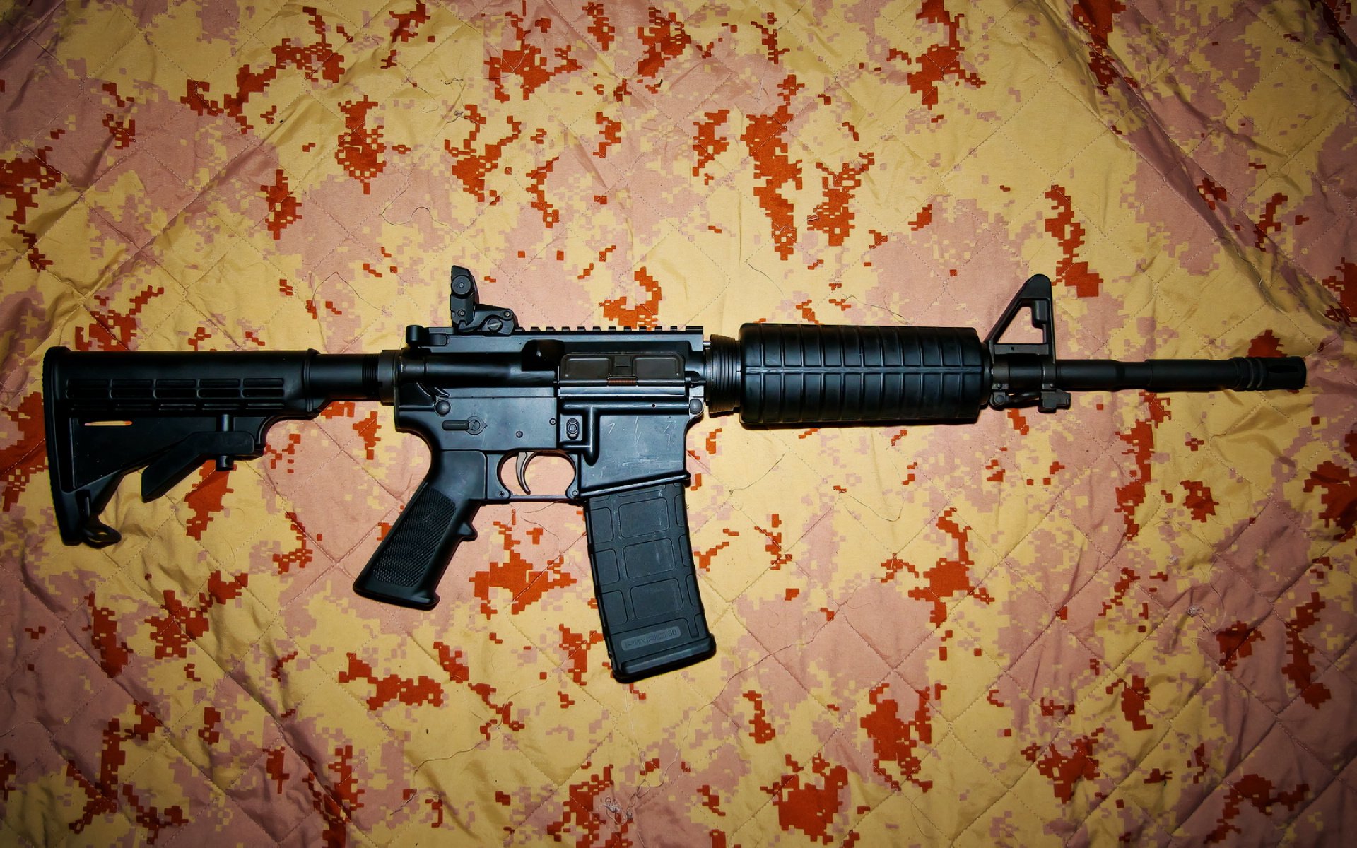 美国男足在巴黎奥运会比赛中以2-1战胜葡萄牙，美国男足联赛