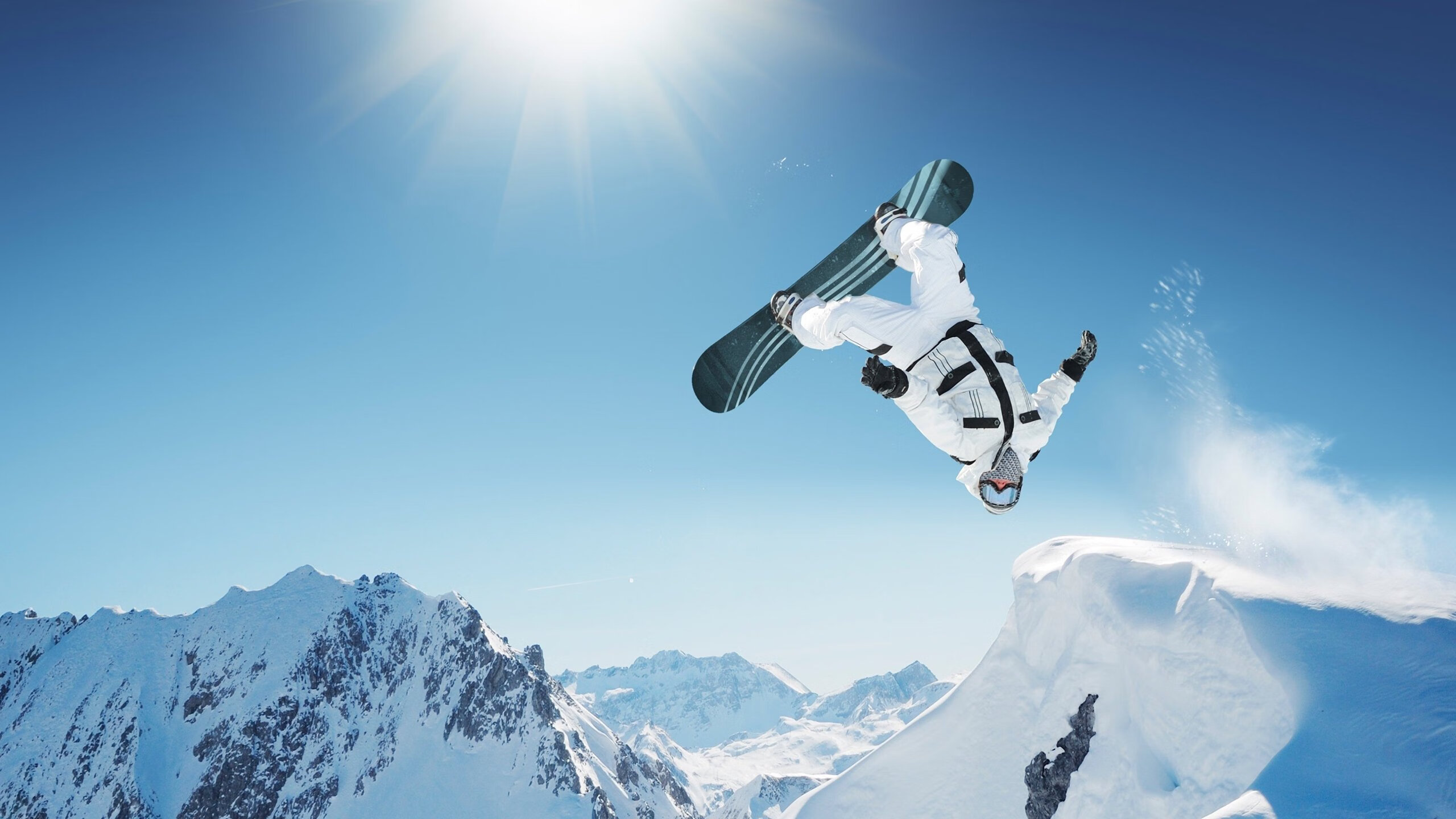 _运动装备科技升级引领行业新趋势_，专业运动装备品牌