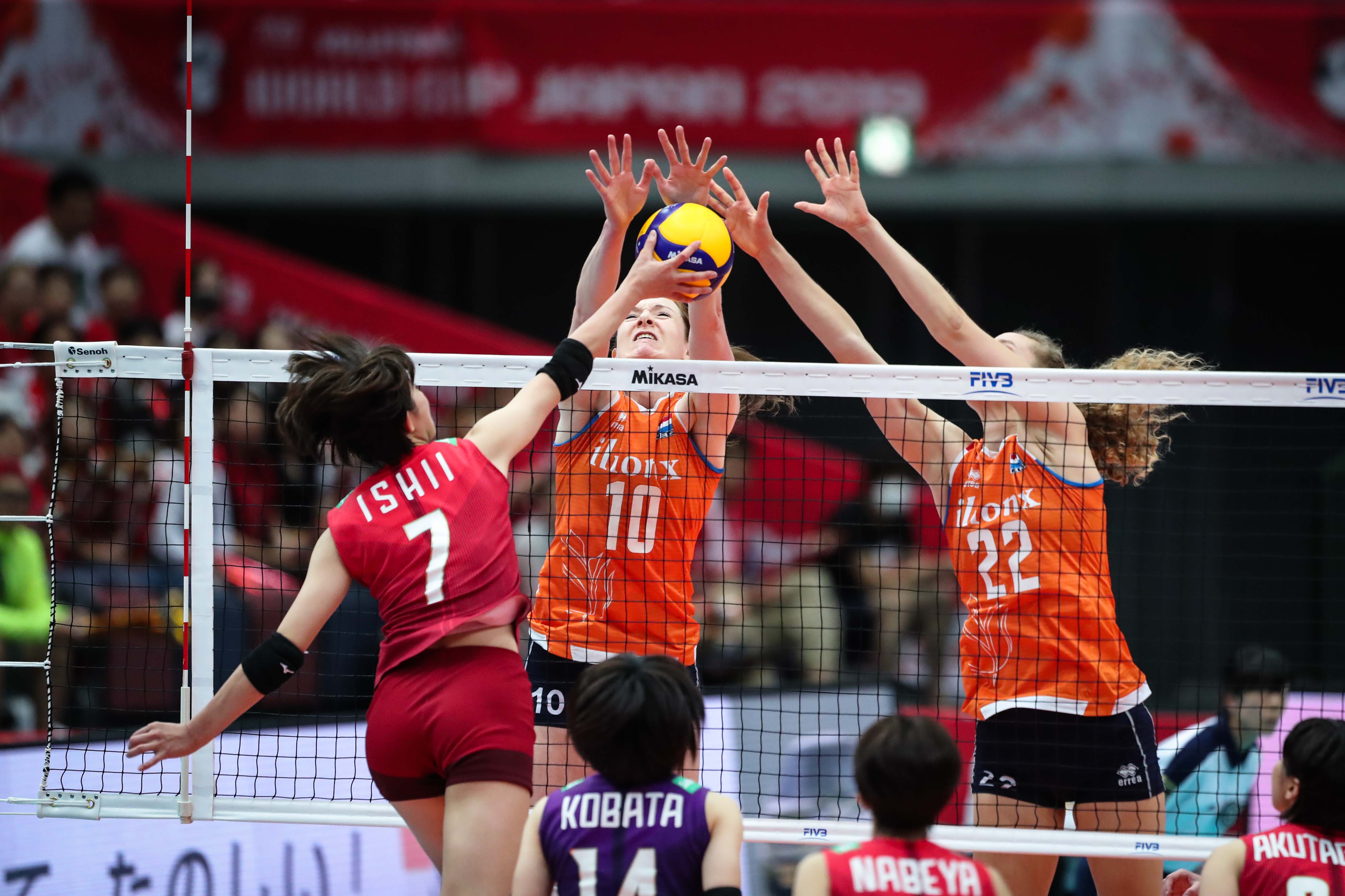 乐鱼体育:排球世界杯，中国女排重夺冠军